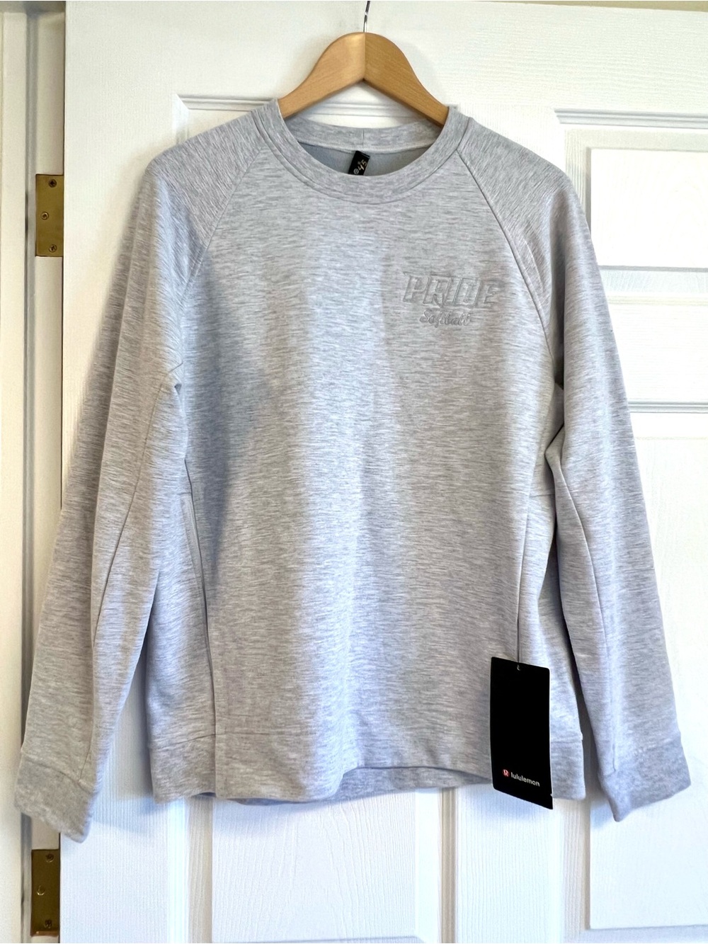 lululemon athletica Men's Heather Light Gray Crewneck Sweatshirt